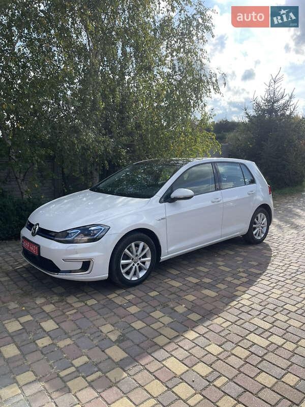 Volkswagen e-Golf 2017