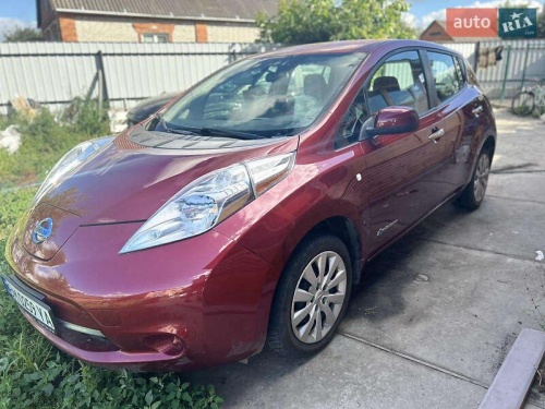 Nissan Leaf 2014
