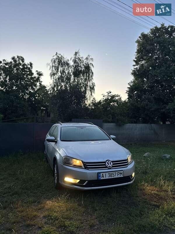 Volkswagen Passat 2011