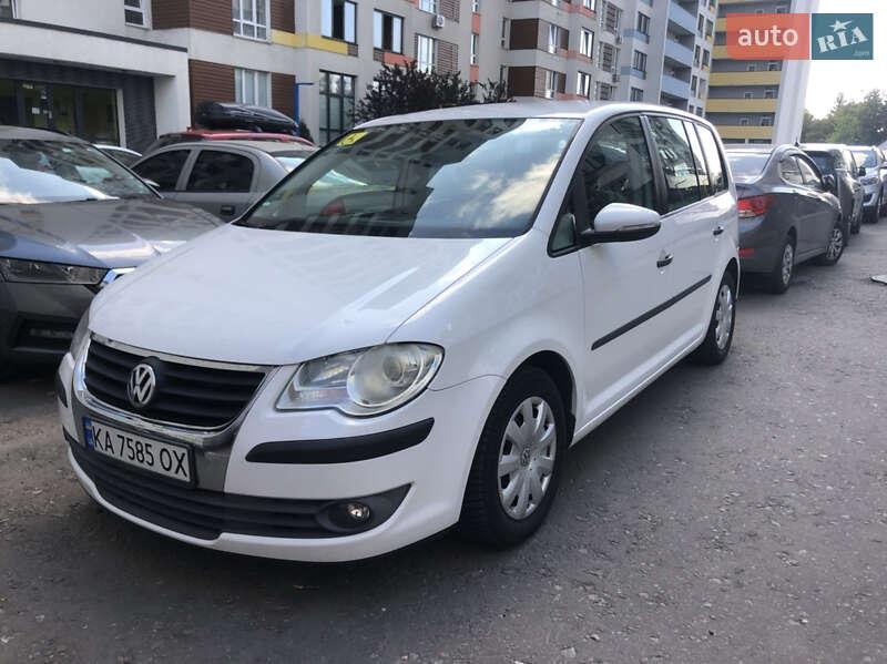 Volkswagen Touran 2009