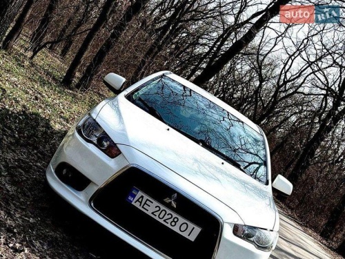 Mitsubishi Lancer 2011