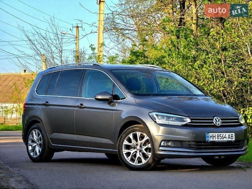 Volkswagen Touran 2019
