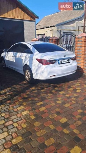 Hyundai Sonata 2010