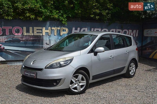 Renault Scenic 2012