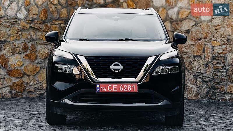 Nissan Rogue 2023