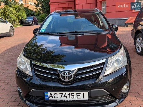 Toyota Avensis 2014