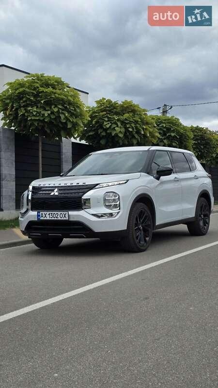 Mitsubishi Outlander 2022