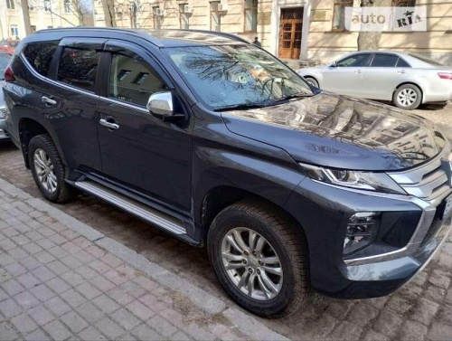 Mitsubishi Pajero Sport 2019