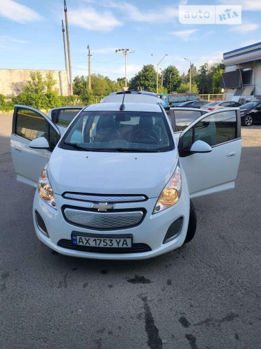 Chevrolet Spark 2015