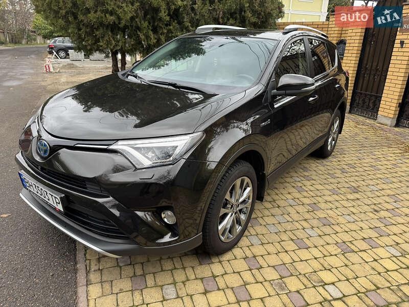 Toyota RAV4 2015