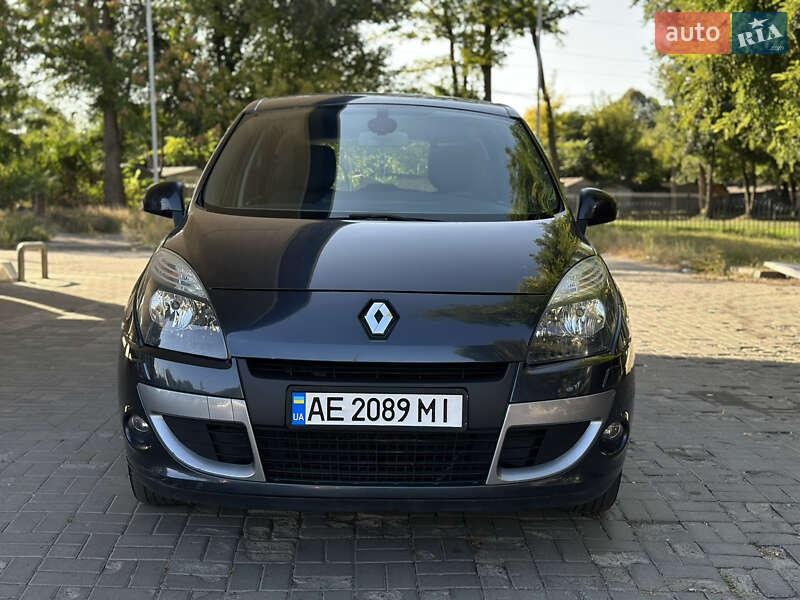 Renault Scenic 2011