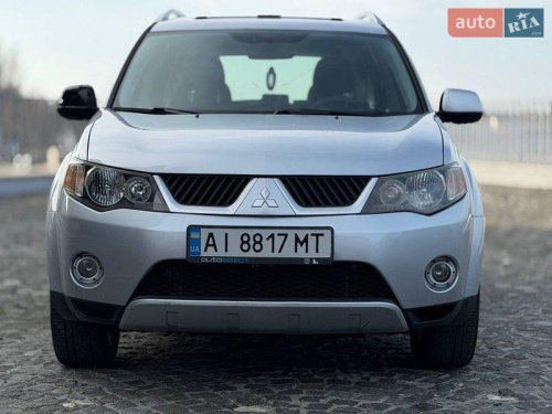 Mitsubishi Outlander 2008