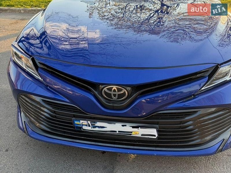 Toyota Camry 2017