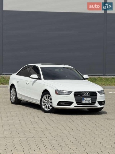 Audi A4 2014