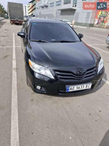 Toyota Camry 2011