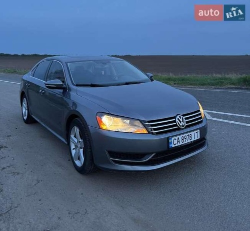 Volkswagen Passat 2011