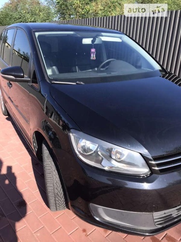 Volkswagen Touran 2013