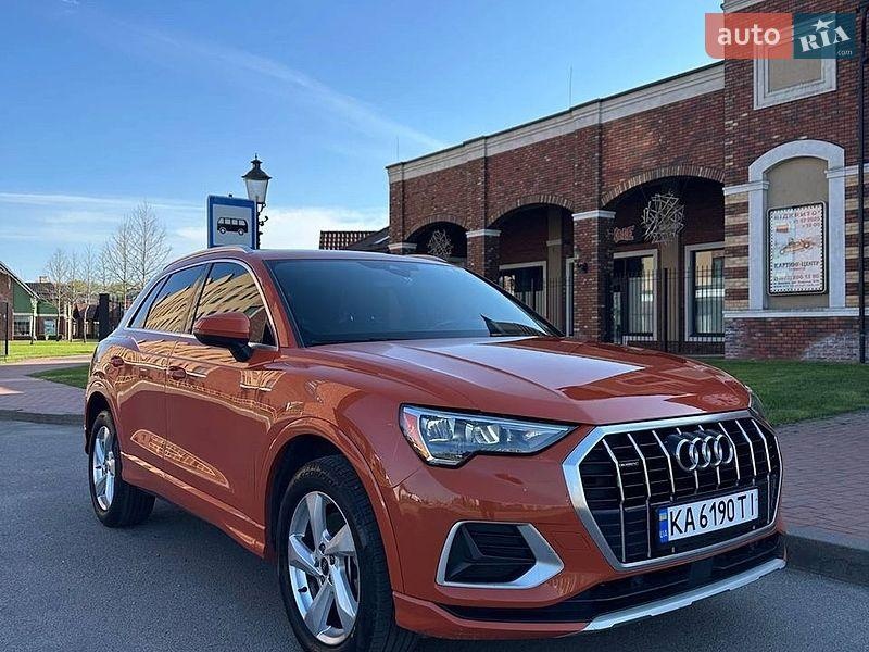 Audi Q3 2021
