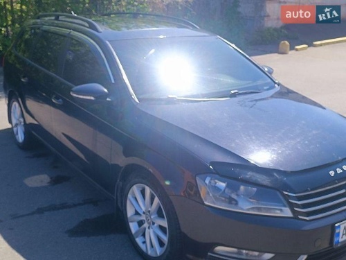 Volkswagen Passat 2011