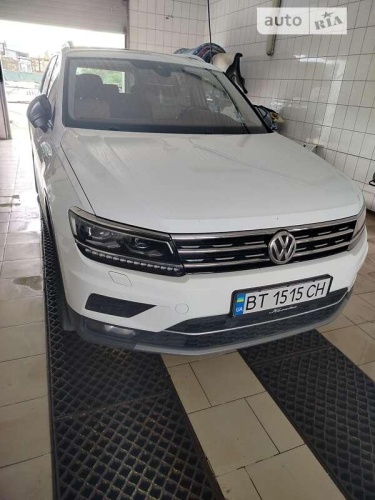 Volkswagen Tiguan 2019