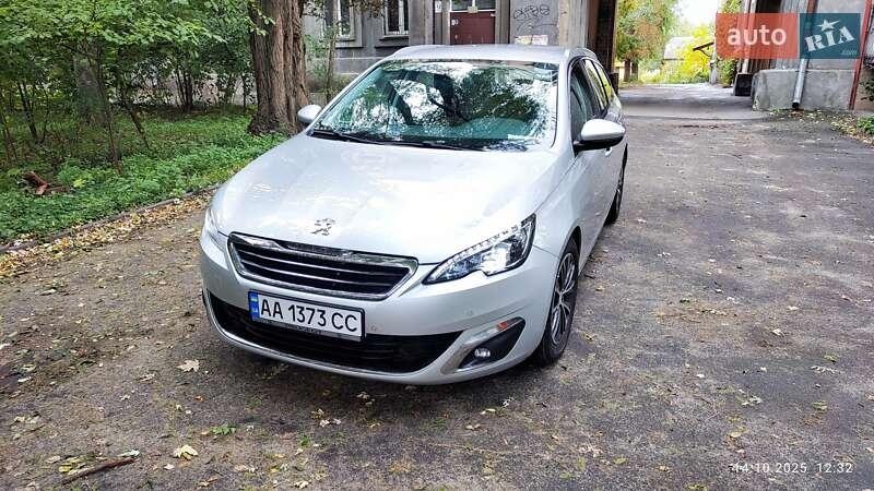 Peugeot 308 2015