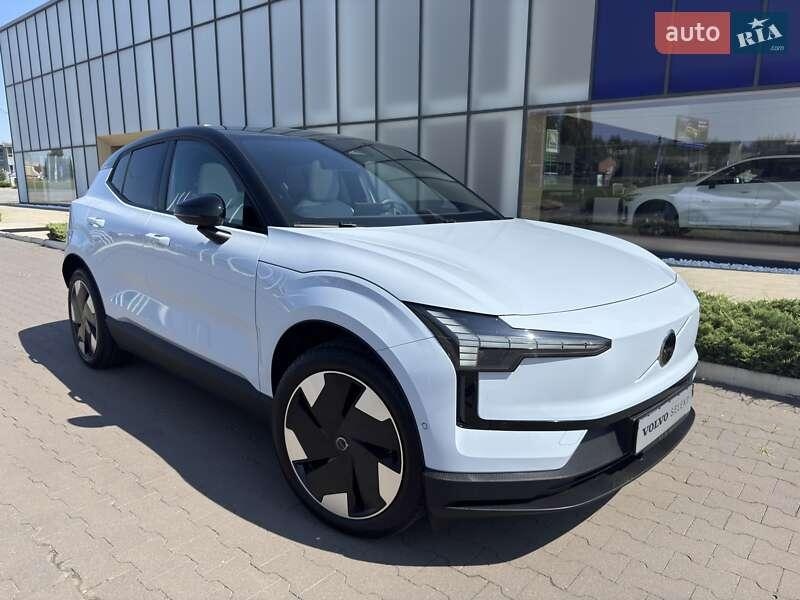 Volvo EX30 2024