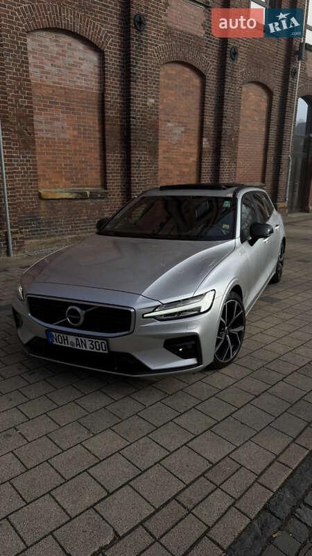 Volvo V60 2020