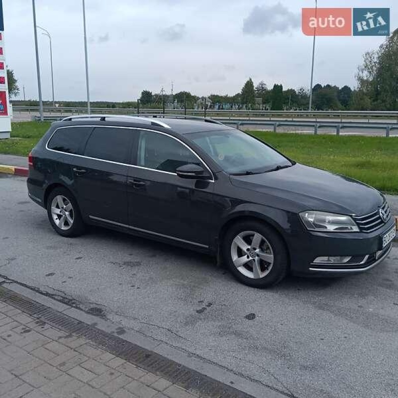 Volkswagen Passat 2011
