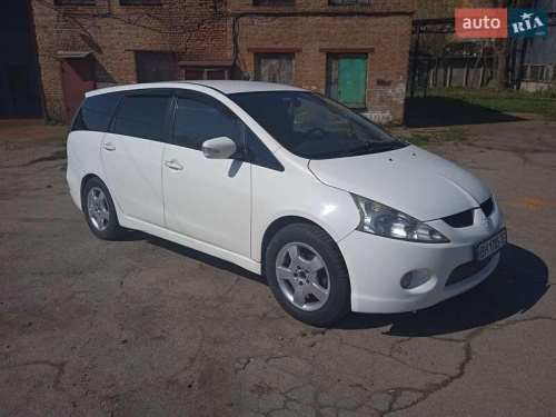 Mitsubishi Grandis 2008