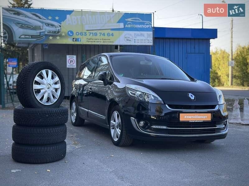 Renault Grand Scenic 2012