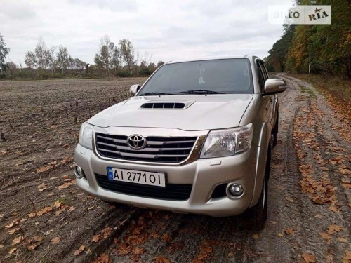 Toyota Hilux 2013
