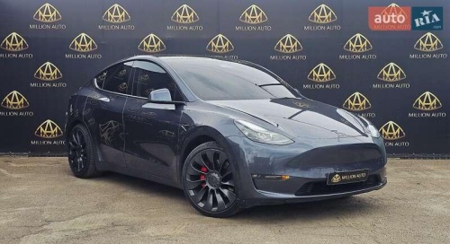 Tesla Model Y 2021
