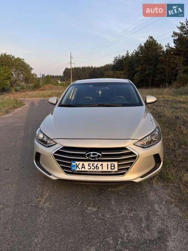 Hyundai Elantra 2016