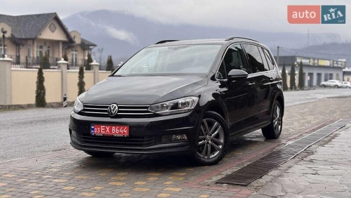 Volkswagen Touran 2021