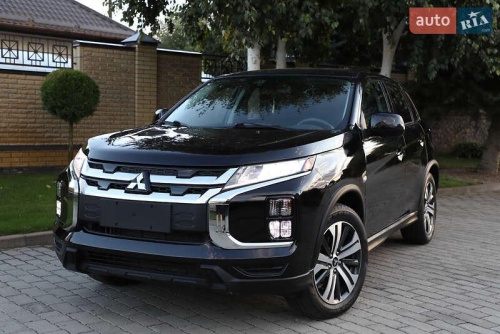Mitsubishi Outlander Sport 2021