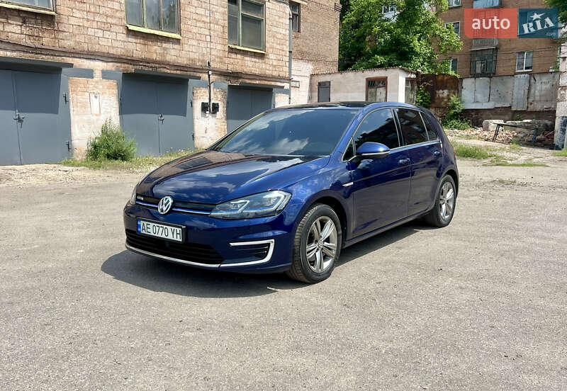 Volkswagen e-Golf 2020