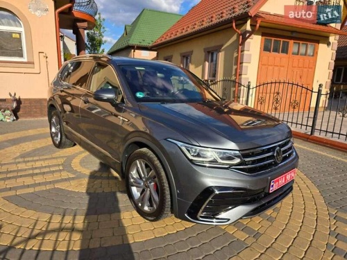 Volkswagen Tiguan 2021