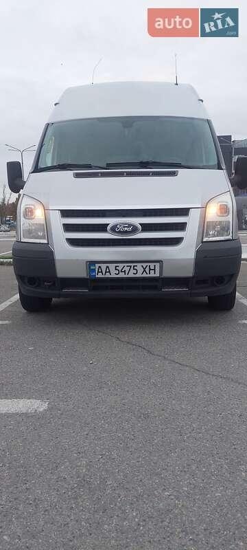 Ford Transit 2011