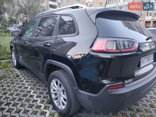 Jeep Cherokee 2021