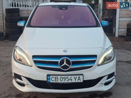 Mercedes-Benz B-Class 2015