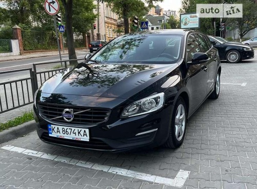 Volvo V60 2017