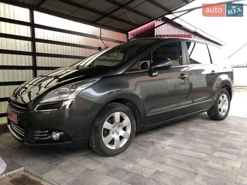 Peugeot 5008 2010
