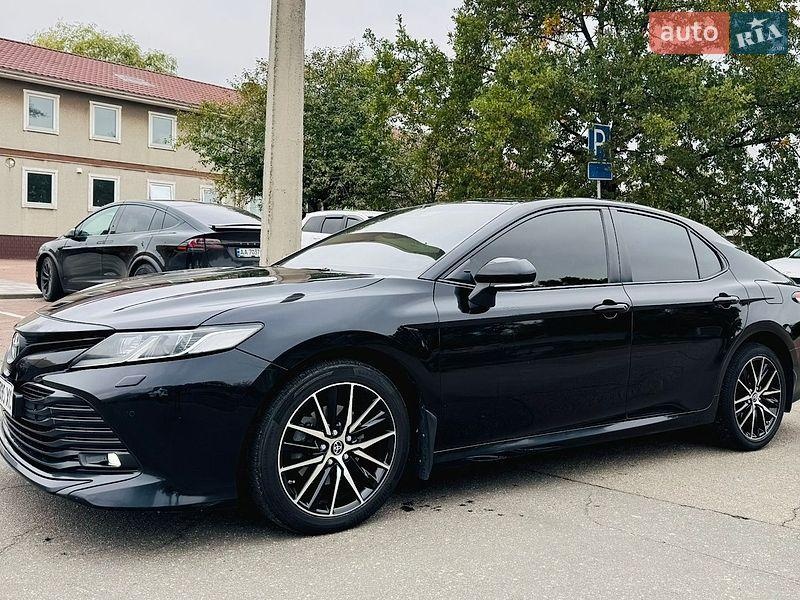 Toyota Camry 2018