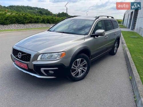 Volvo XC70 2015