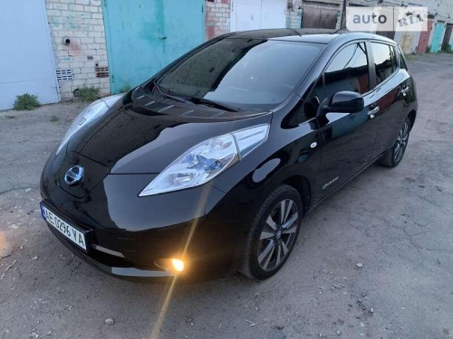 Nissan Leaf 2014