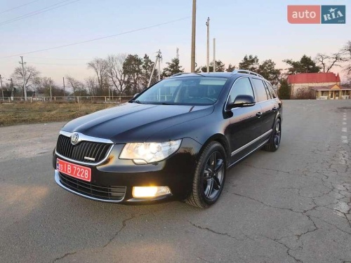 Skoda Superb 2012