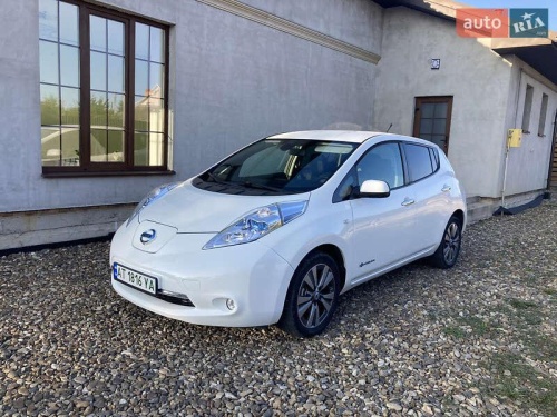 Nissan Leaf 2014