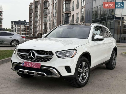 Mercedes-Benz GLC-Class 2021