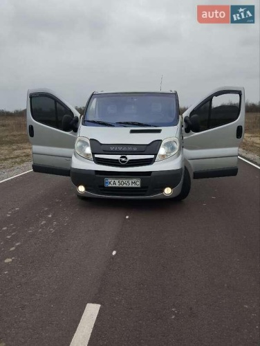Opel Vivaro 2008