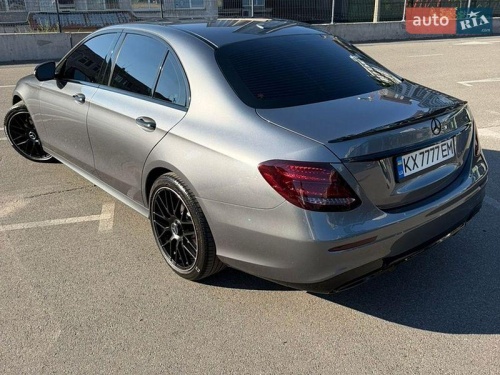 Mercedes-Benz E-Class 2020